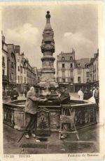 Tours - Fontaine de Beaune