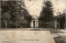 Parc de Radepont - Kiosque et Tennis