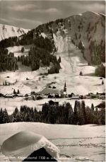 Riezlern mit Gehrenspitze