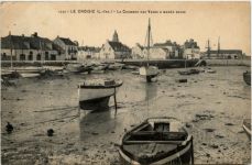 Le Croisic, La Chambre des Vases a Marree Basse