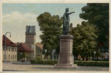 Dessau, Franz Denkmal