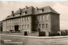 Bitterfeld, Betriebsberufsschule Adolf Hennecke