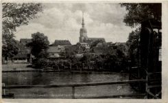 Spreewald, Lübben, Spreepartie mit Blick zur Kirche