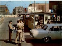 Berlin - Checkpoint Charlie