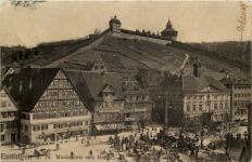 Esslingen - Marktplatz mit Burg