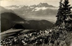 Leysin, Les Dents du Midi et la plane du Rhone