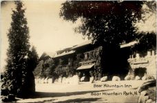 Bear Mountain Park - Bear Mountain Inn