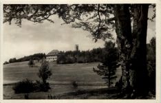Raichberg mit Nägelehaus u. Ausichtsturm