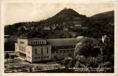 Bad Blankenburg, Stadthalle und Burgruine Greifenstein