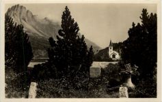 Maloja Segantinis Grab