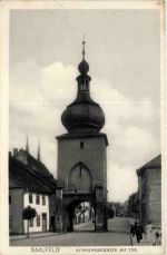 Saalfeld/Saale, Blankenburgerstrasse mit Tor
