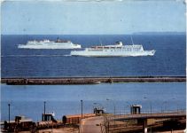 Sassnitz a. Rügen, Begegnung der Schiffe Skäne und Trelleborg