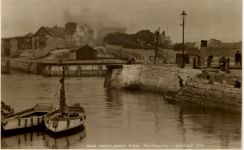 Mayflower Pier - Plymouth