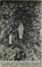 Lourdesgrotte in der Wohltätigkeitsanstalt Gremsdorf