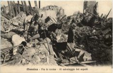 Messina - Fra la rovine - Al salvataggio dei sepolti