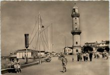 Warnemünde, Promenade am Leuchtturm