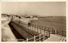 Southsea - The Sea Wall