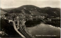 Bernkastel Kues, mit Brücke und Burg