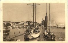 Saint-Raphael, Le Port et le Saint Tropez
