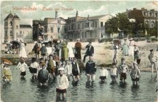 Warnemünde - Kinder am Strande