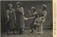 The Rallway Girls als Berliner Schusterjungen
