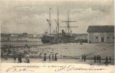 La Pallice Rochelle Le Medoc a quai