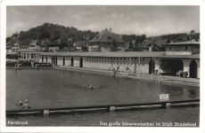 Hersbruck, Das grosse Schwimmbecken im städt. Strudelbad
