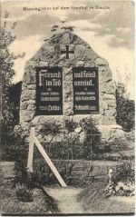 Massengräber auf dem Friedhofe in Duss - Feldpost 8. bayer Chev. Regiment
