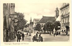 Göppingen - Hauptstrasse mit Rathaus