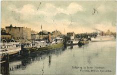 Victoria - British Columbia - Shipping in Inner Harbour
