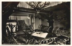 Horn i. L. - Jagdzimmer im Hotel Vialon