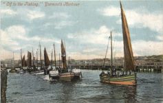 Yarmouth Harbour - Off to the Fishing