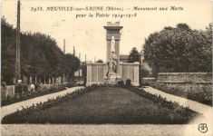 Neuville sur Saone - Monument aux Morts