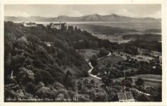 Schloss Heiligenberg mit Alpen