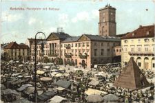 Karlsruhe - Marktplatz mit Rathaus