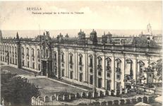 Sevilla - Fachada principal de la Fabrica de Tabacos