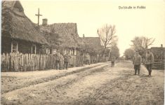 Dorfstrasse in Plosska - Ukraine