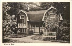 Solingen-Aufderhöhe - Hütte im Park