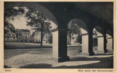 Soest - Blick durch den Rathausbogen