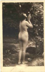 Erotik - Frau - Photo J. Mandel Paris