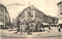 Darmstadt - Ludwigsplatz mit Bismarck-Brunnen