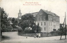 Fraureuth-Reuss - Neue und alte Schule