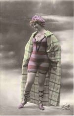 Frau in Bademode