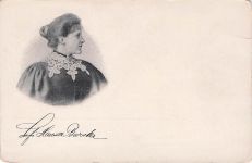 Portrait junge Dame mit Hochsteckfrisur
