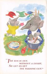 Postkarte 1930er Jahre gekleideter Elefant Anthroporphic Salmon