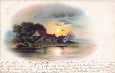 Wohnhaus am See im Sonnenuntergang
