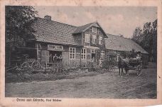 Dörmte bei Stöcken, Bauernhaus mit Einwohnern, Strassenansicht