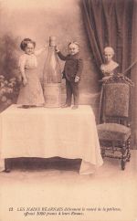13 LES NAINS BÉARNAIS détiennent le record de la petitesse, offrent 1000 francs à leurs Rivaux.