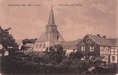 Rescheid, Eifel, 630 m hoch Dorfansicht mit Kirche