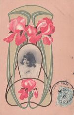 Kleines Mädchen mit Jugendstil-Blumenstrauß ~ Antike Fotopostkarte aus den 1900er Jahren